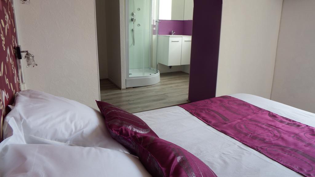Hotel Le Bearn Bagnères-de-Bigorre Eksteriør billede