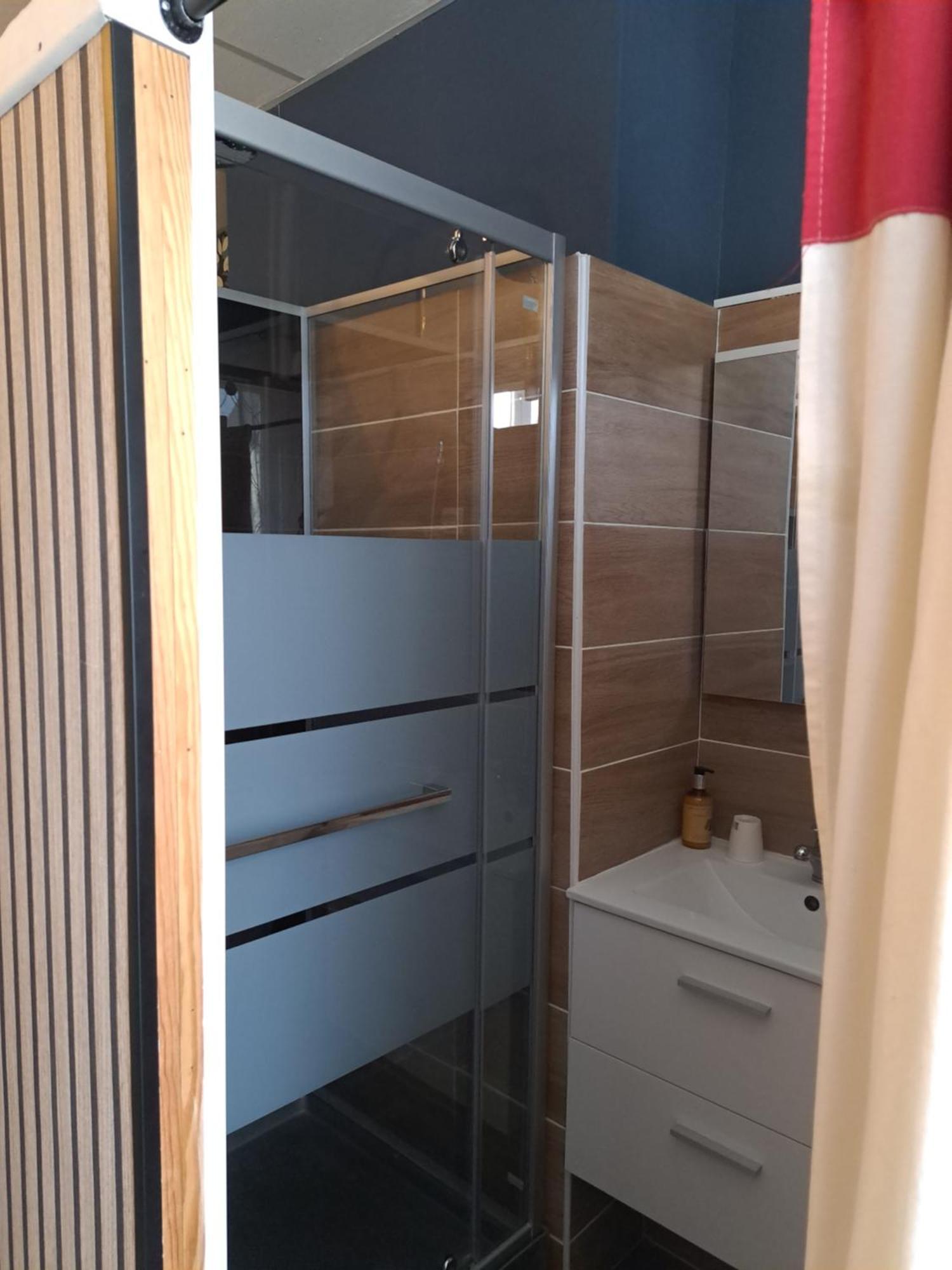 Hotel Le Bearn Bagnères-de-Bigorre Eksteriør billede